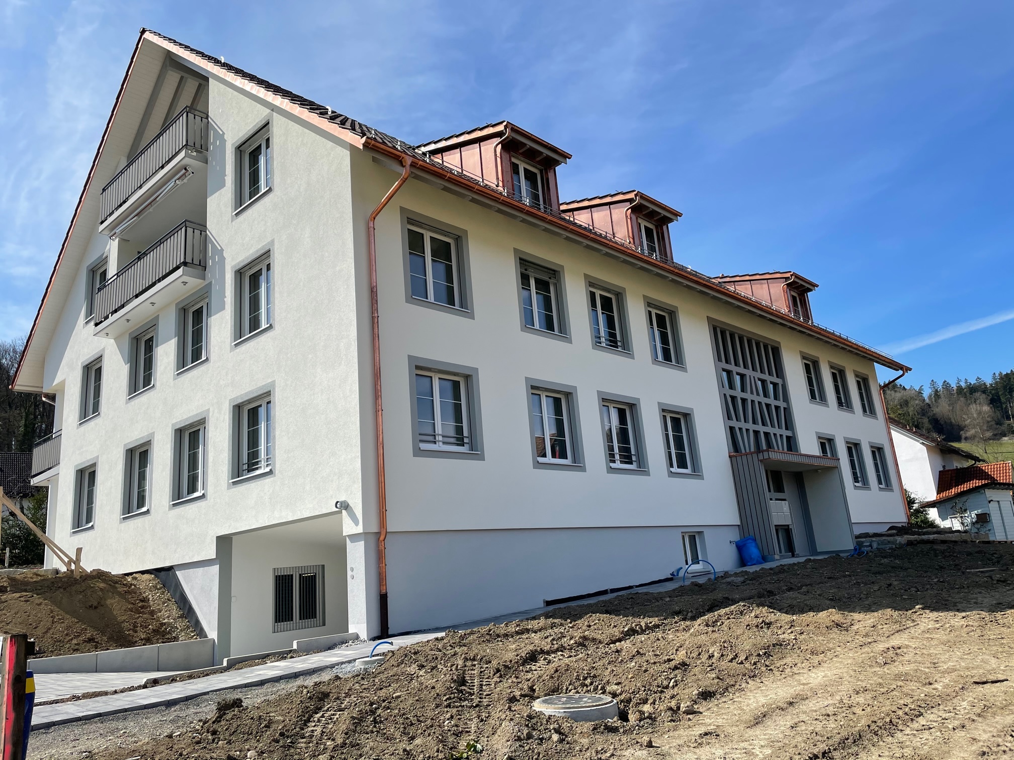 Neubau Mehrfamilienhaus Hüntwangen​ <br> 2021<br> 2.5 – 4.5 Whg